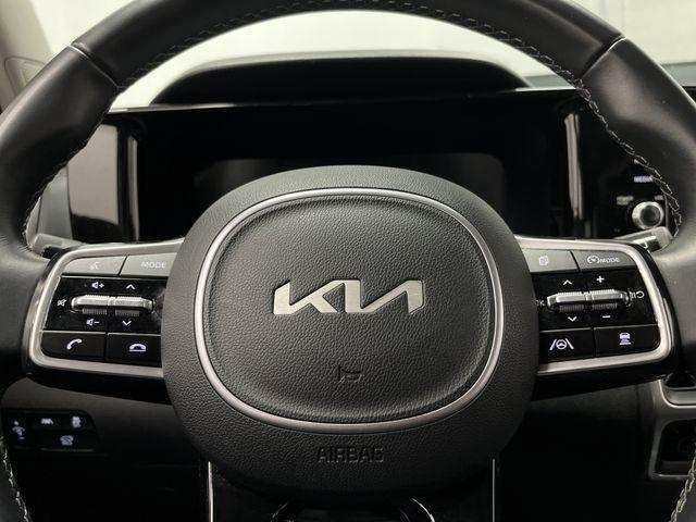 used 2023 Kia Sorento car, priced at $29,564
