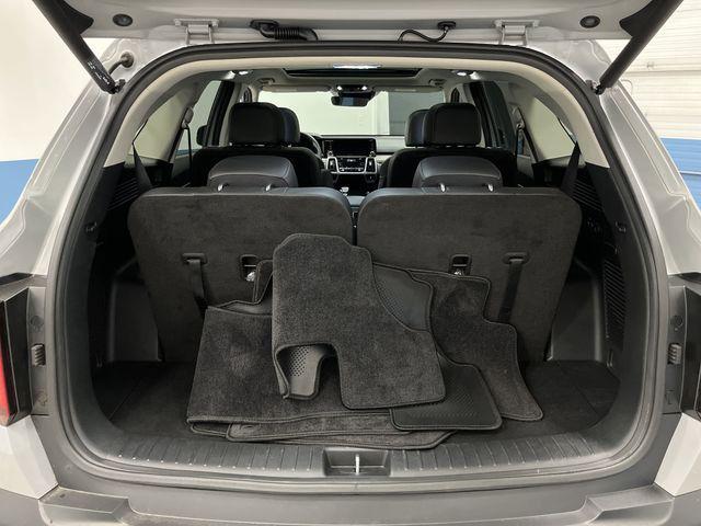 used 2023 Kia Sorento car, priced at $29,564