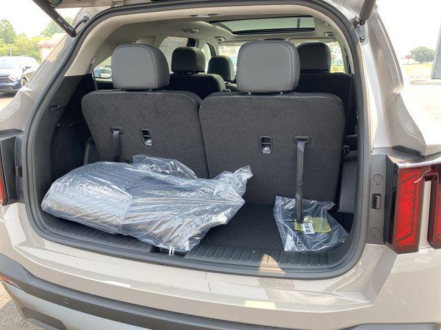 new 2025 Kia Sorento car, priced at $41,430
