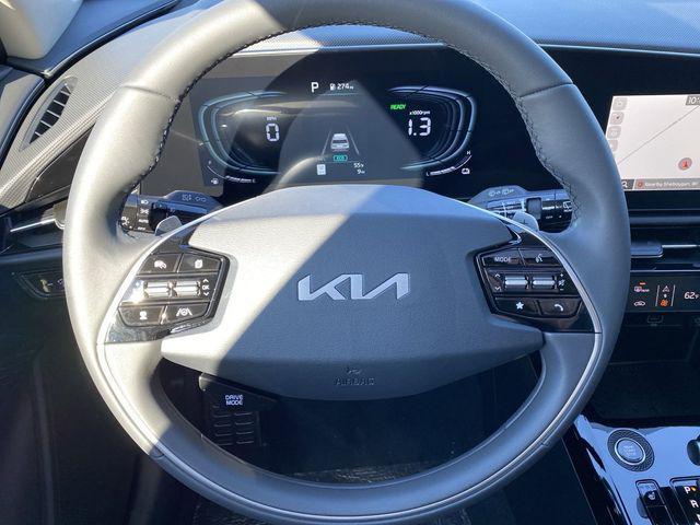 new 2025 Kia Niro car, priced at $31,958