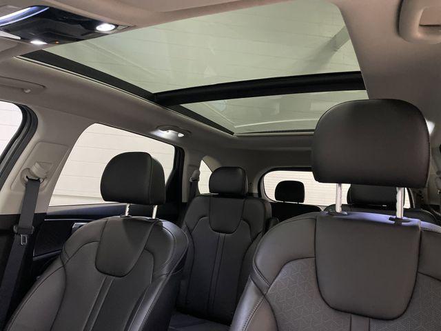 used 2023 Kia Sorento car, priced at $30,692