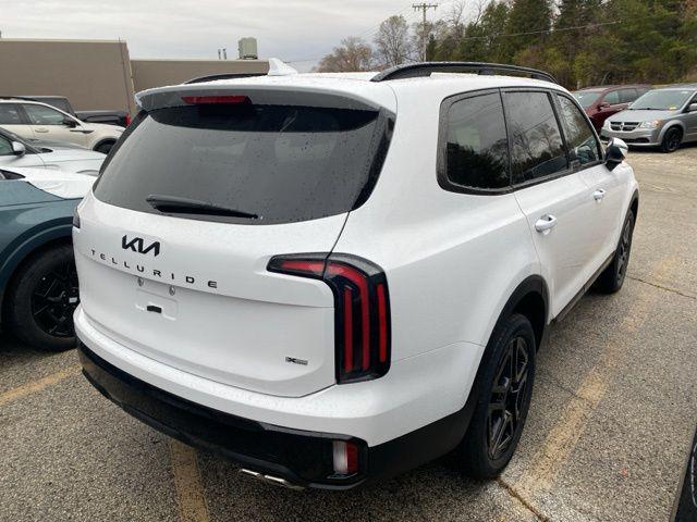 new 2025 Kia Telluride car, priced at $46,275