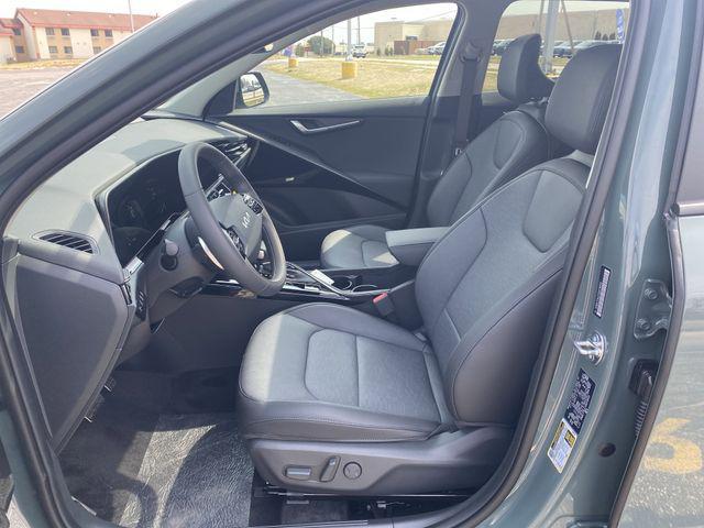 new 2025 Kia Niro car, priced at $34,554