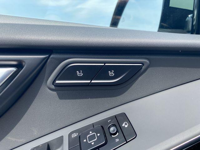 new 2025 Kia Niro car, priced at $36,040