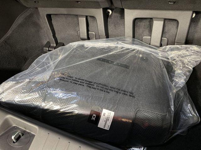 new 2025 Kia Carnival car, priced at $52,492