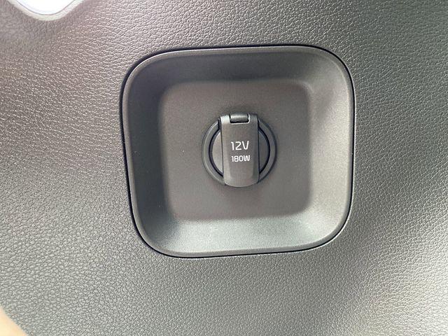 new 2025 Kia Sportage car, priced at $39,724