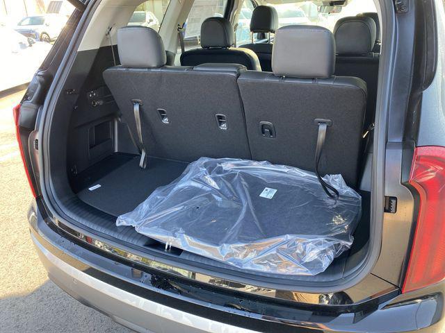 new 2025 Kia Telluride car, priced at $39,449