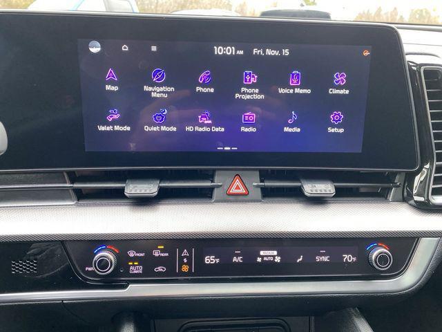 new 2025 Kia Sportage car, priced at $37,155