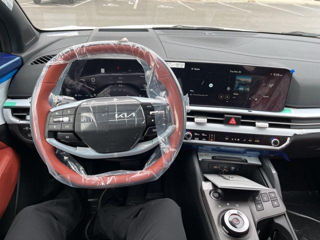 new 2026 Kia Sportage Hybrid car, priced at $40,404