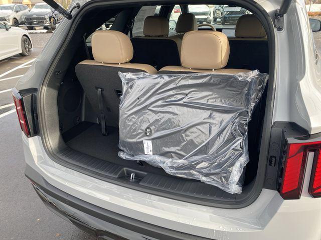 new 2026 Kia Sorento car, priced at $46,607