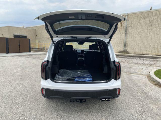 new 2025 Kia Telluride car, priced at $54,703