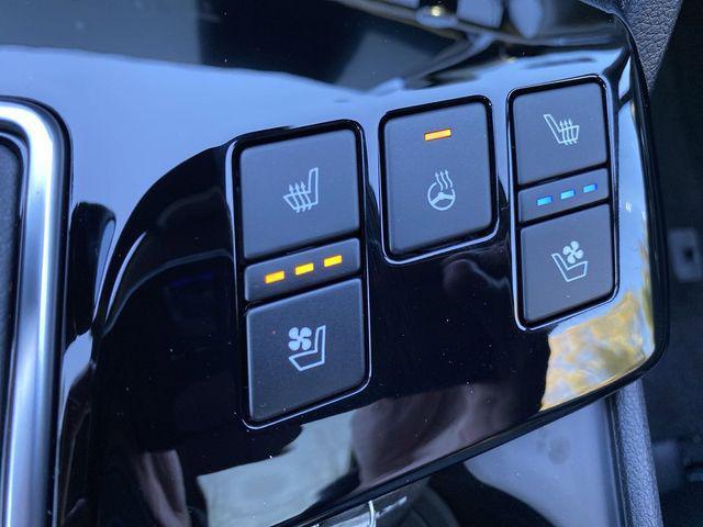 new 2025 Kia Sportage car, priced at $37,802