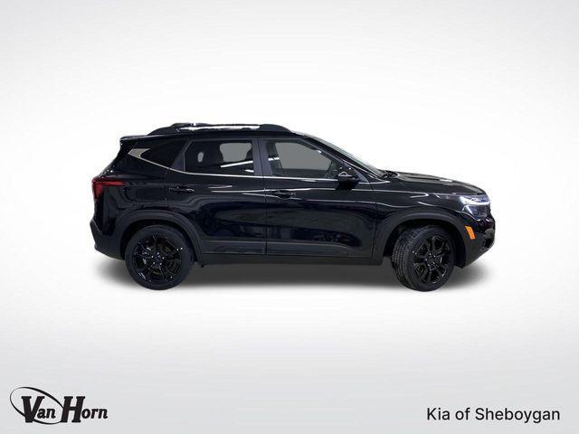 new 2025 Kia Seltos car, priced at $29,688