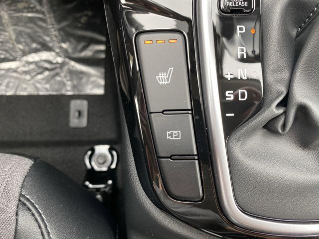 new 2025 Kia Seltos car, priced at $27,792