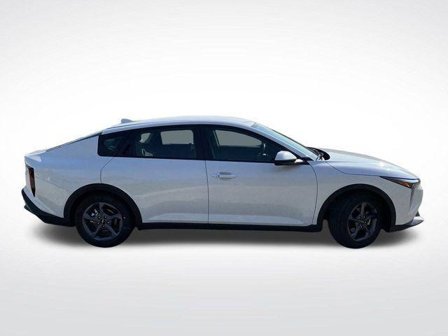 new 2025 Kia K4 car, priced at $23,332