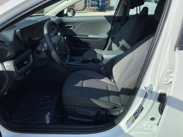 new 2025 Kia K4 car, priced at $23,578