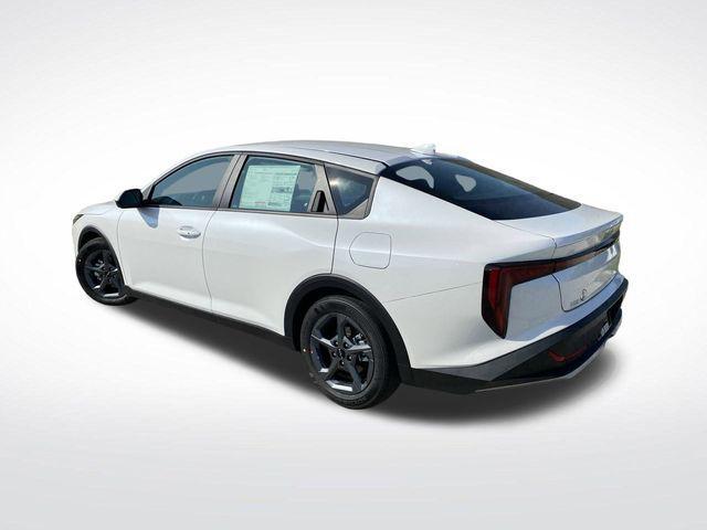 new 2025 Kia K4 car, priced at $23,332