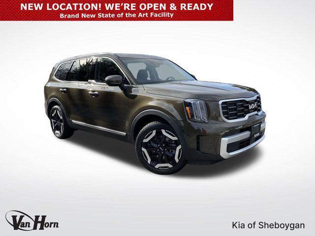new 2025 Kia Telluride car, priced at $42,851