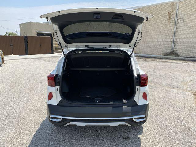 used 2023 Kia Seltos car, priced at $23,435