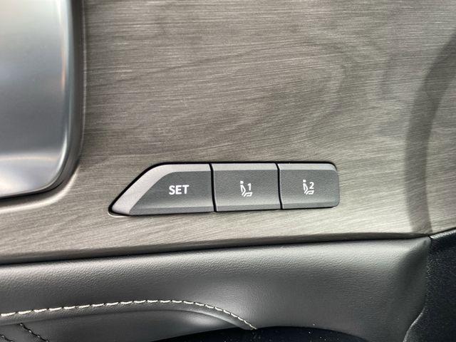 new 2026 Kia Sorento car, priced at $46,327