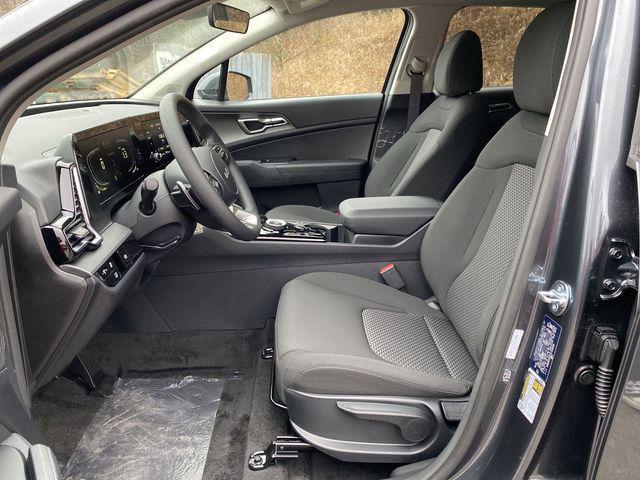 new 2025 Kia Sportage Hybrid car, priced at $30,602