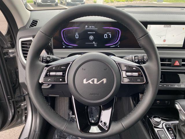 new 2026 Kia Seltos car, priced at $28,190