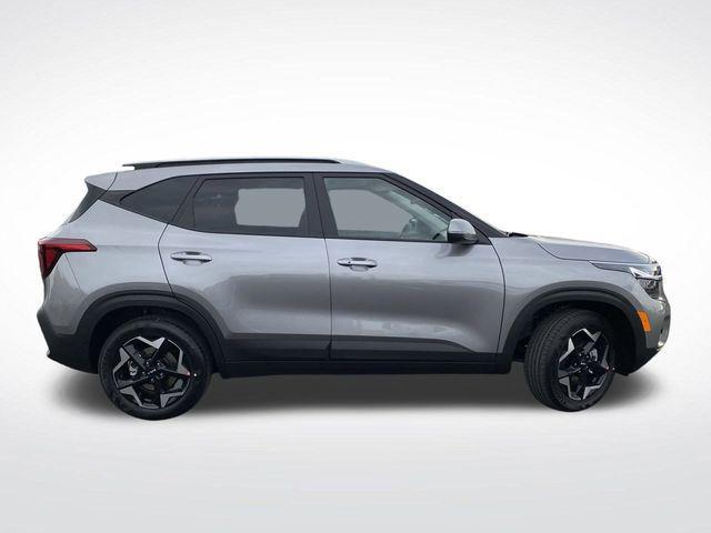new 2026 Kia Seltos car, priced at $28,190