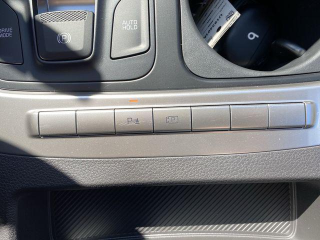 new 2025 Kia Carnival car, priced at $37,955