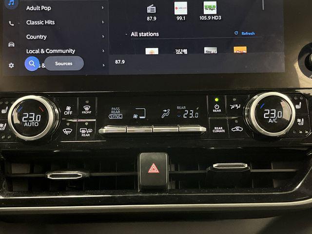 used 2024 Toyota Highlander Hybrid car, priced at $47,483