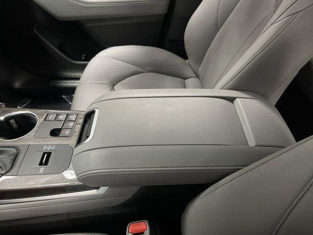 used 2024 Toyota Highlander Hybrid car, priced at $47,483