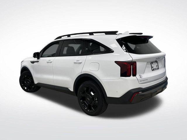 used 2024 Kia Sorento car, priced at $34,916