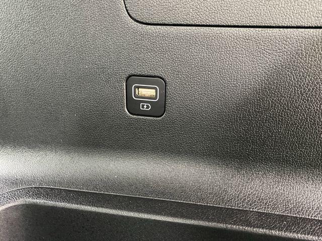used 2023 Kia Sorento car, priced at $30,504