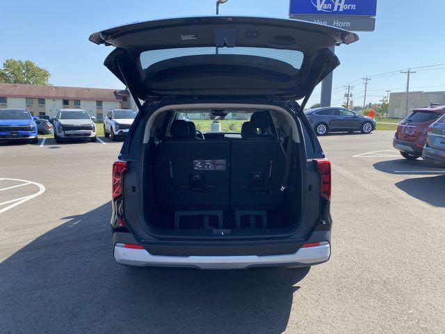 new 2026 Kia Carnival Hybrid car, priced at $43,377