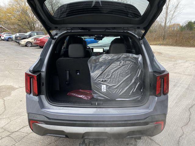 new 2025 Kia Sorento car, priced at $45,787