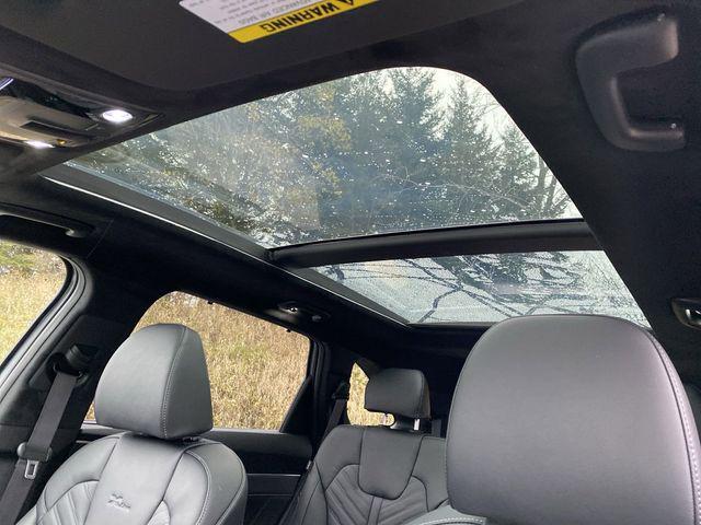 new 2025 Kia Sorento car, priced at $45,787
