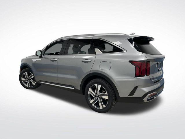 used 2023 Kia Sorento Plug-In Hybrid car, priced at $30,953
