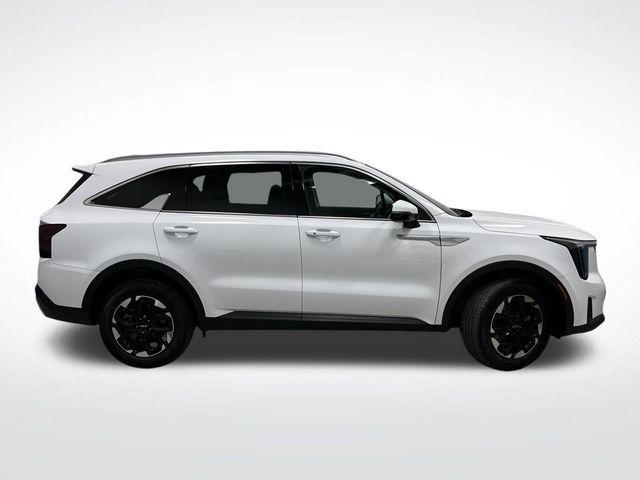 used 2024 Kia Sorento car, priced at $32,133