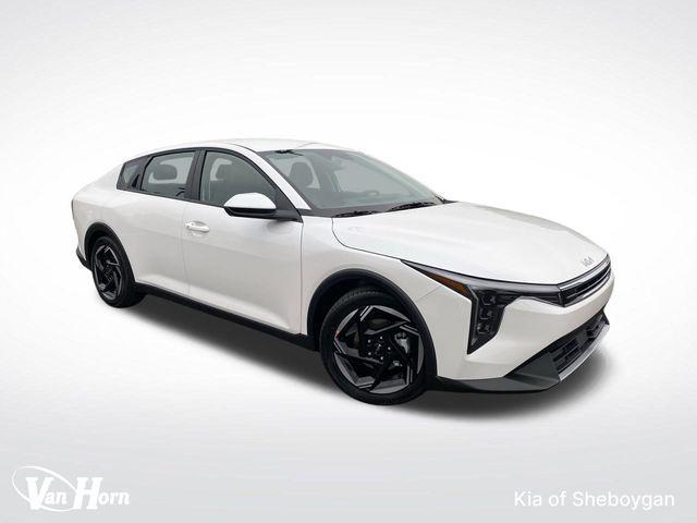 new 2025 Kia K4 car, priced at $24,282