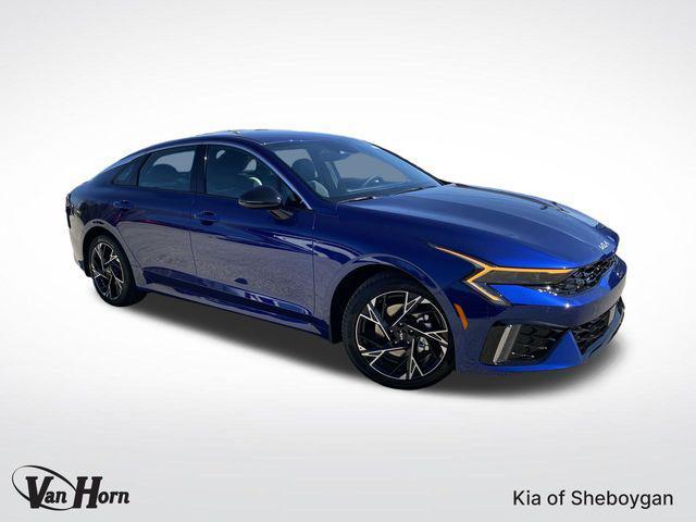 new 2025 Kia K5 car, priced at $30,202