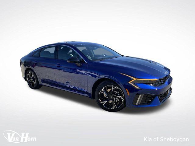 new 2025 Kia K5 car, priced at $30,044