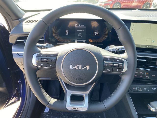 new 2025 Kia K5 car, priced at $30,044