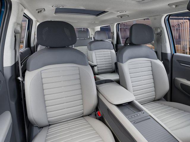 new 2026 Kia EV9 car, priced at $67,555