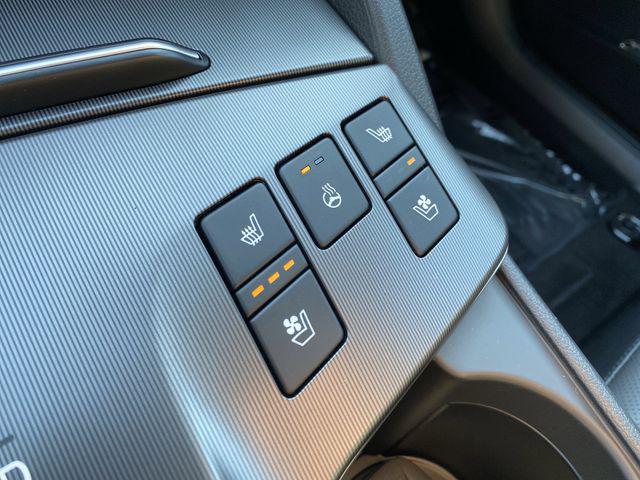 new 2026 Kia Sportage Hybrid car, priced at $40,404