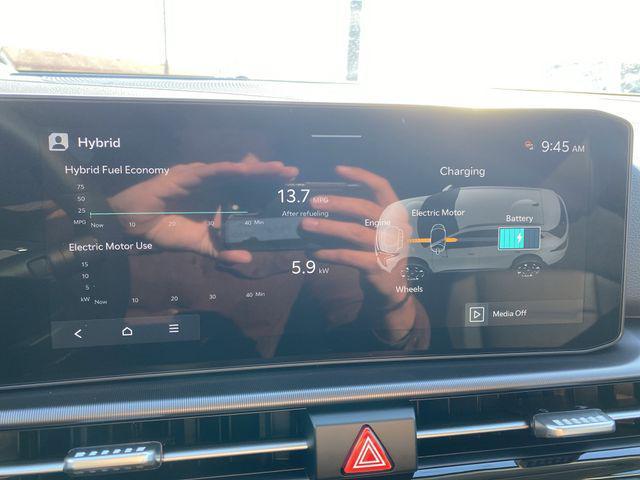 new 2026 Kia Sportage Hybrid car, priced at $40,404