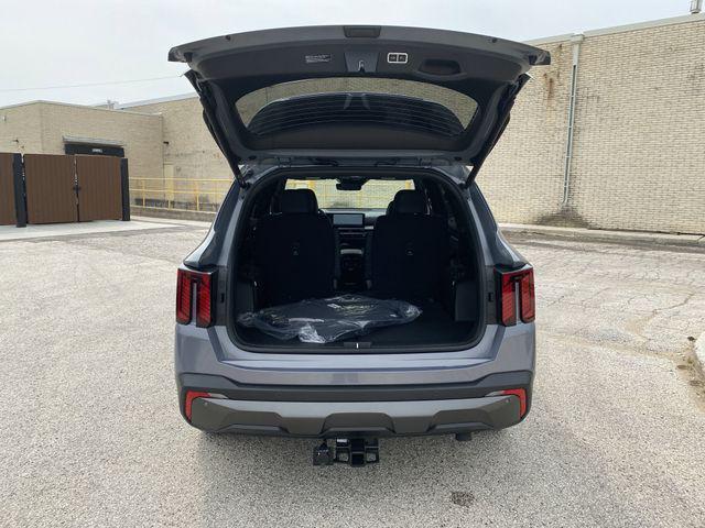 new 2025 Kia Sorento car, priced at $46,800