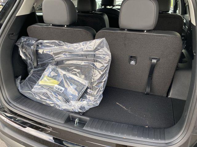 new 2025 Kia Sorento car, priced at $42,275