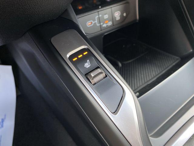 new 2025 Kia Sorento car, priced at $42,275