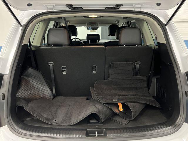 used 2023 Kia Telluride car, priced at $30,768