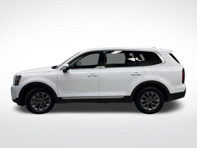 used 2023 Kia Telluride car, priced at $30,768