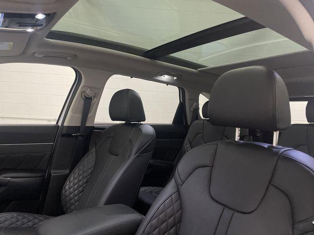 used 2023 Kia Sorento car, priced at $31,841